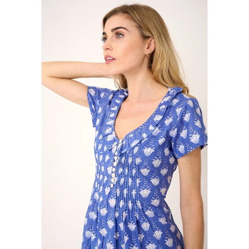 Cotton Karen Short Sleeve Day Dress In Wedgewood Blue Flower 5 Cotton Karen Short Sleeve Day Dress In Wedgewood Blue Flower - Image 3