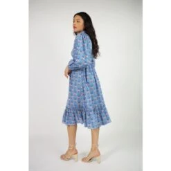 The Amelia Organic Cotton Midi Shirt Dress In Blue Lotus Floral -Maison Close Sales enpdbftoqblandubivcd