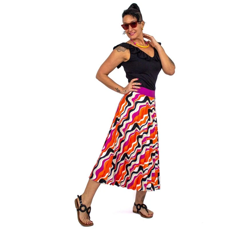 Half-Circle Pleated Midi Skirt With Colorful Wavy Print 5 Half-Circle Pleated Midi Skirt With Colorful Wavy Print - Image 3