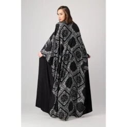 Mariposa Cut Two-Tone Abaya Printed Paisley -Maison Close Sales jit5uzhck2c5wwhcqlen