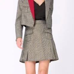 Short Skirt With Patch Pockets And Wide Ruffle 10 Short Skirt With Patch Pockets And Wide Ruffle -Maison Close Sales jupe courte avec poches plaque es et large volant 09a0b1ea41a71675496bd91d5f7349fd