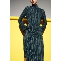 Limon Skirt In Rasgos Fondo Negro Print -Maison Close Sales limon skirt in rasgos fondo negro print ac42c9f11f52876c5f04d8e3f107608d