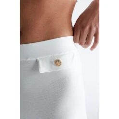 Vivien Midi Flared Knit Skirt In Ecru -Maison Close Sales styleboom x peraluna vivien skirt du g me detayl diz alt klos kad n triko etek ekru b0eb13428289930b383301ee9075210e