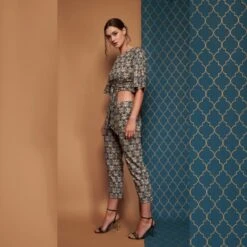 Finlay Straight Leg Baroque Print Cropped Trouser 10 Finlay Straight Leg Baroque Print Cropped Trouser -Maison Close Sales wjhqcfydiyoytcge56cn