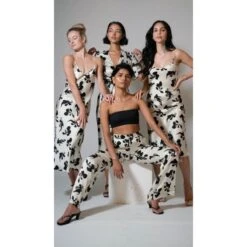 V Silk Slip Dress - Koi Ink & Off White Print -Maison Close Sales woabgxjjfd9hpnlpjwy1