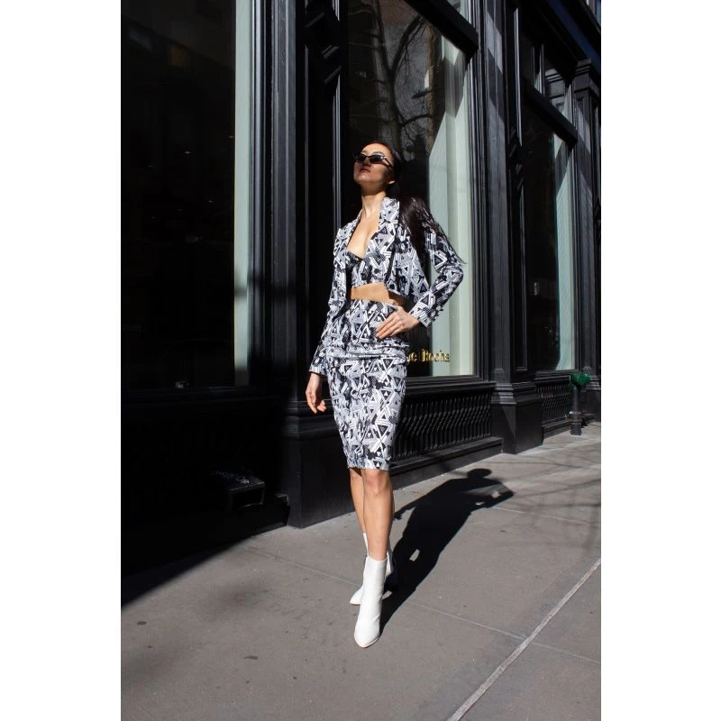 Amour Geometric Pencil Skirt 6 Amour Geometric Pencil Skirt - Image 4