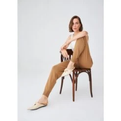 High Waist Cashmere Blend Knitwear Jogger Trousers - Brown -Maison Close Sales znzushss9f7a0heuxe9n